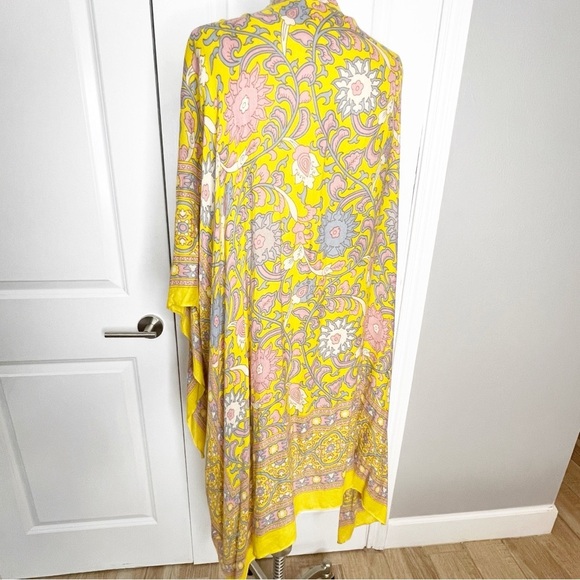 Free People MAGIC DANCE BORDER PRINT KIMONO- MELLOW YELLOW floral one size - Picture 8 of 8